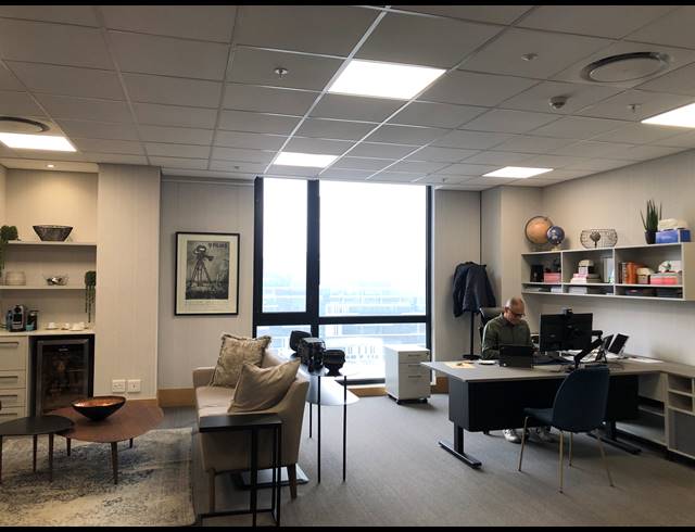 418M² SERVICED OFFICE TO LET IN ROSEBANK